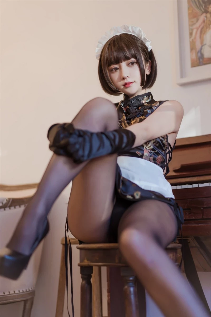 图片[1]-过期米线喵-黑丝旗袍 [42P]-黑狗绅士局