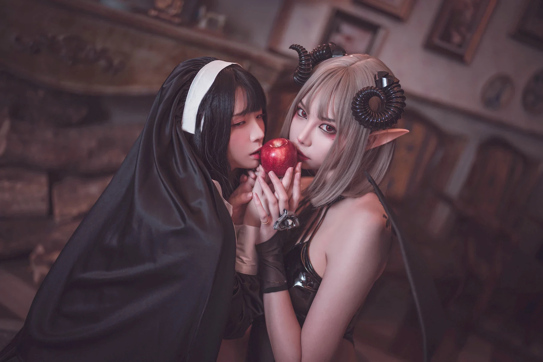 图片[4]-落落Raku Cosplay 林檎雙人-黑狗绅士局