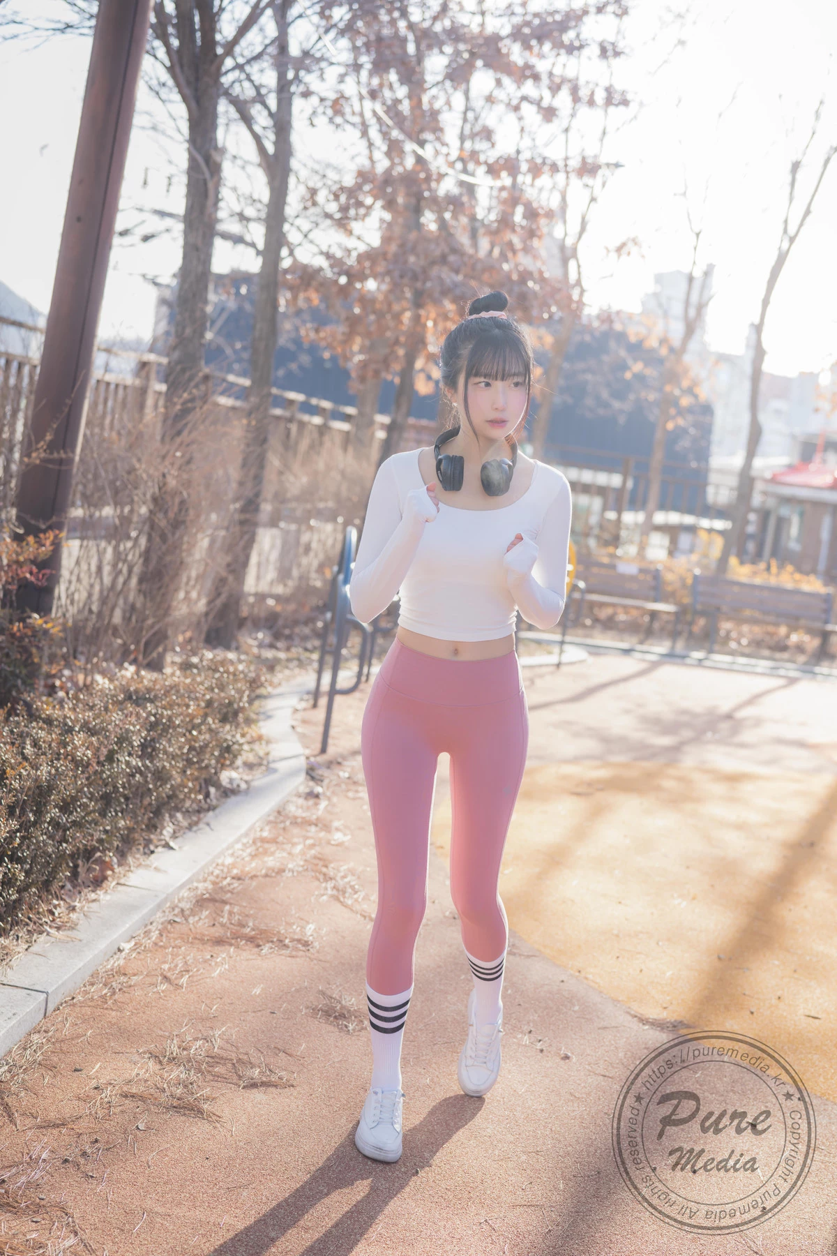 [Hina 히나] 瑜伽裤少女运动后洗漱 [70P]-黑狗绅士局